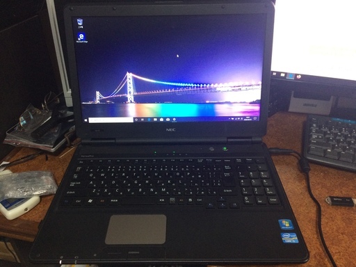 美品です、直に使えます。NEC VersaPro VK24TX-D  Core i5-2430M 2.40GHz windows10pro 64bt officeソフトも入ってます。スライドショーソフトも入っています。HDMI端子で家のテレビに繋いで動画観れます。