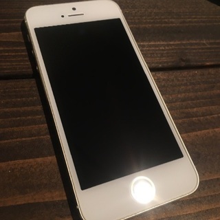 iPhone5s ゴールド