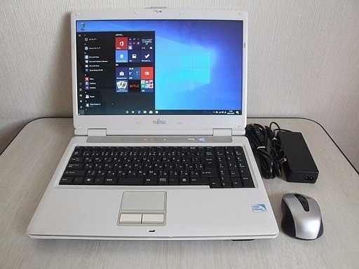 高速SSD120GB搭載　Fujitsu FMV-BIBLO NF/D40 ノートパソコン　2
