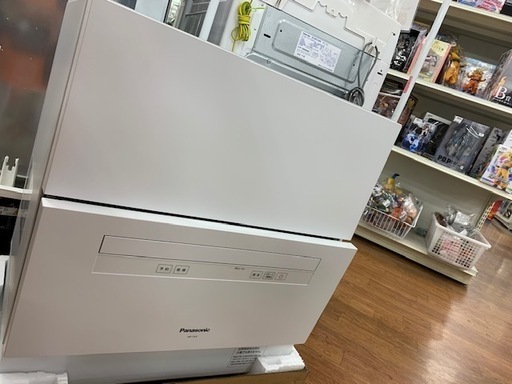【Panasonic】電気食器洗い乾燥機＜NP-TA3-W＞あります！！