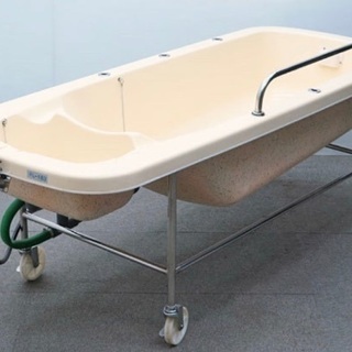 デベロ　リハビーバス　簡易浴槽　キャスター付き　介護浴槽