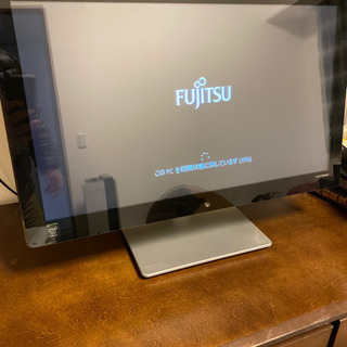 FUJITSUデスクトップパソコン