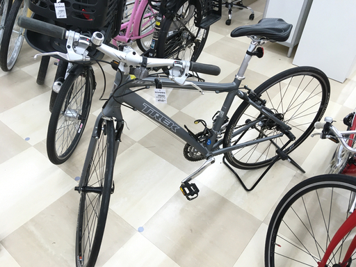 ＴＲＥＫ クロスバイク 7.6FX　自転車