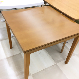 ニトリ 伸長式テーブル ジギー2
