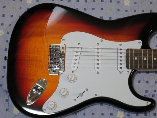 FERNANDES LE-1Z 3S ストラトキャスター 色々セット Amazon | FERNANDES フェルナンデス エレキギター LE-1Z 3S CAR