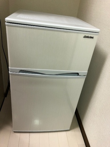 冷蔵庫　ホワイト　96L 右開き　キレイな状態です