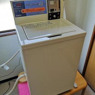 コイン式全自動洗濯機4.5kg 電解水　鍵付き