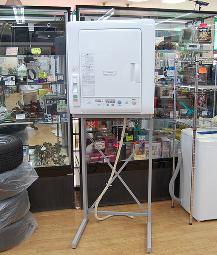 HITACHI 衣類乾燥機 DE-N45FX 4.5kg ピュアホワイト スタンド付き 動作確認済み 日立☆ PayPay(ペイペイ)決済可能 ☆ 札幌市 清田区 平岡