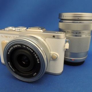 OLYMPUS E-PL8 ダブルズームキット(SDおまけ付) カメラ ミラーレス一眼 