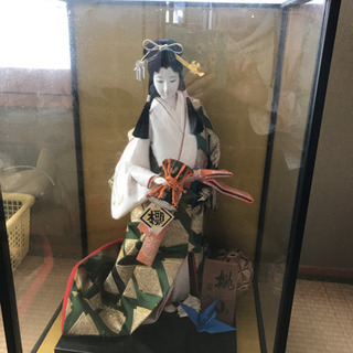 美しい日本人形
