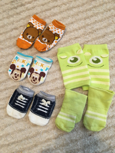 H Mなどカバーオール 枚set 靴下 サイズ50 60 Chiha70 東浦和の子供用品の中古あげます 譲ります ジモティーで不用品の処分