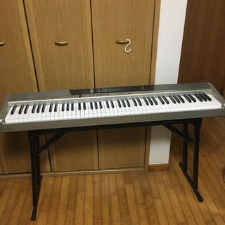 CASIO ベーシックキーボード 61鍵盤 スタンド付き CTK-2200 400音色 