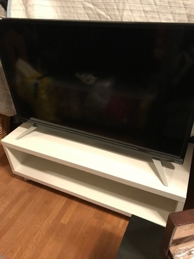 2018年製32型液晶テレビ＋テレビ台セット