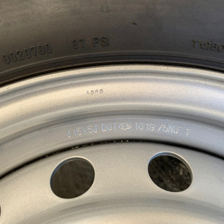 トヨタ カムロード 新車外しタイヤホイール付き 4本 195/70/15