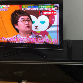 TOSHIBA  REGZA  テレビ台  付き、値下げ交渉あり