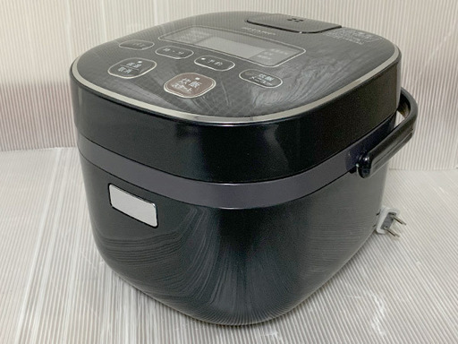 SHARP シャープ KS-C5J-B 炊飯器 3合炊きを、直接引取に来て頂ける方に、2,000円でお譲りいたします。