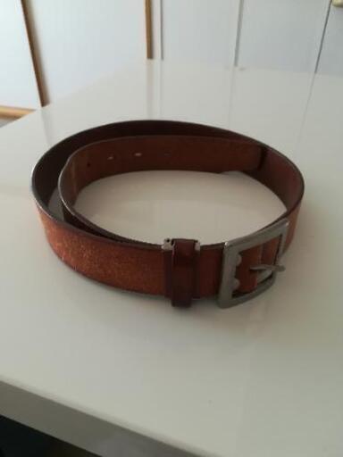 ユニクロイタリアンレザーベルト ラッキーミラクル 西八王子の小物 ベルト の中古 古着あげます 譲ります ジモティーで不用品の処分