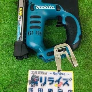 マキタ ST110D 充電式タッカ【リライズ野田愛宕店】【店頭取引限定】【中古】 マキタ ST110D 充電式タッカ【リライズ野田愛宕店】【店頭取引限定