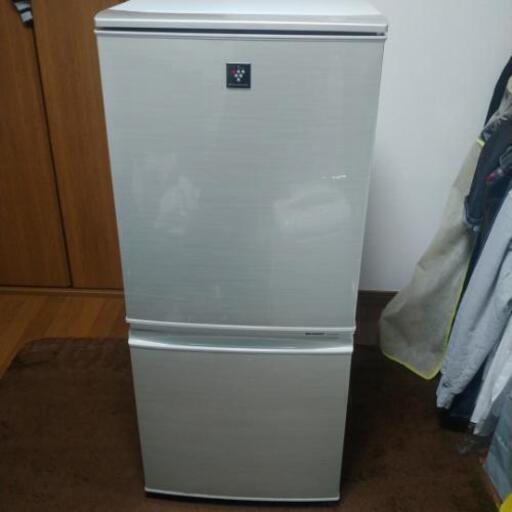2013年製 プラズマクラスター 冷蔵庫 137Ｌ SJ-PD14X-N SHARP