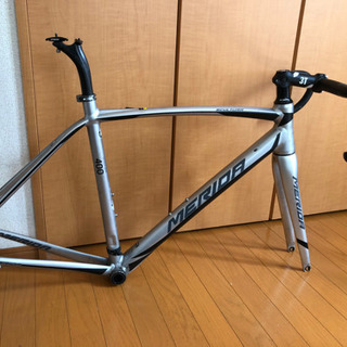 スクルトゥーラ400 フレームセット 