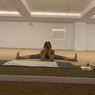 🧘🏽‍♀️ヨガ•ストレッチ.筋力•オンラインレッスン🧘🏽‍♀️ - スポーツ