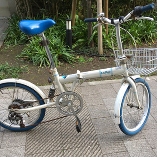 おしゃれな折りたたみ自転車(鍵付き)