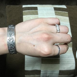 Steve Wikviya LaRance  鹿と渦巻きブレスレット ホピ族　期間限定値引き