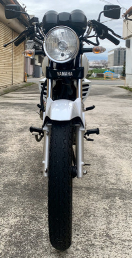 人気の欧州モデル YBR125 エンジン絶好調！　軽整備済み！ マフラーカスタム！　通勤通学の最強パートナー！ 人気の欧州モデル YBR125 エンジン絶好調！ 軽整備済み！ マフラー