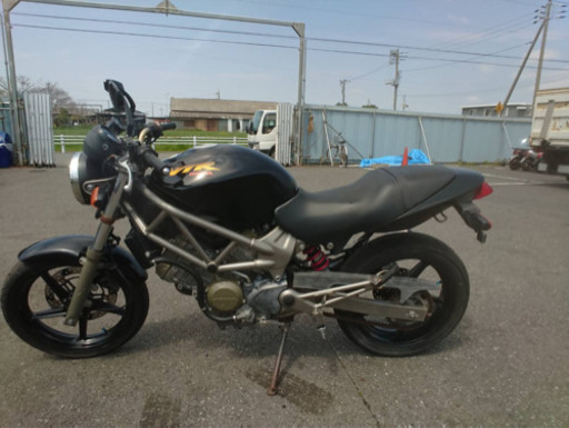 他店に売れてしまいました。回覧ありがとうございました。☆ホンダVTR250♪