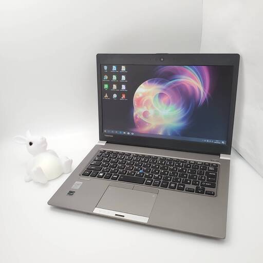 東芝 Corei5 メモリ8GB SSD256GB ノートパソコン マウス付き 【2】