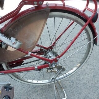 ▶自転車 26インチ ブリヂストン 鍵付き ライト付き 変速3段 荷台あり レッド ママチャリ サイクル 買い物 ペイペイ対応 札幌市西区西野
