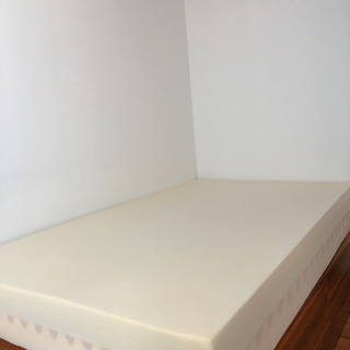 マットレス　(テンピュール）
