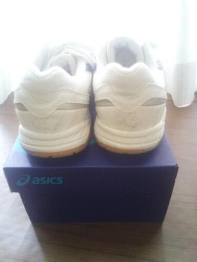 アシックス運動靴学校指定体育館用シューズ学校指定上履き中学生高校生25センチ 駒沢大学の靴 の中古あげます 譲ります ジモティーで不用品の処分