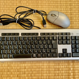 サンワサプライ SKB-ST1SV スタンド付きキーボード