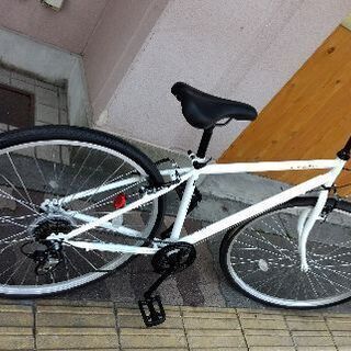 美品☆ALBIREO 27吋クロスバイク 6speed/ホワイト 美品☆ALBIREO 27吋クロスバイク 6speed/ホワイト