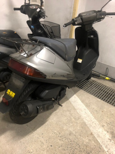 アドレス V100