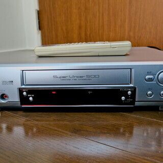 MITSUBISHI　VHSビデオデッキ　HV-FM6（リモコン付き）