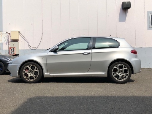 Alfa-Romeo　アルファロメオ　147GTA　3.2L