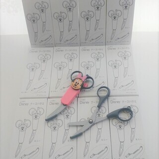 【まとめ売り】ディズニー　ミニーバサミ