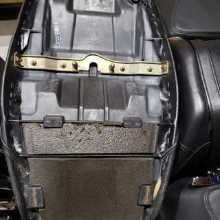 ☆ゼファーχ 純正シート☆金具付き☆オリジナル ☆ゼファーχ 純正シート☆金具付き☆オリジナル ☆ゼファーχ 純正シート☆