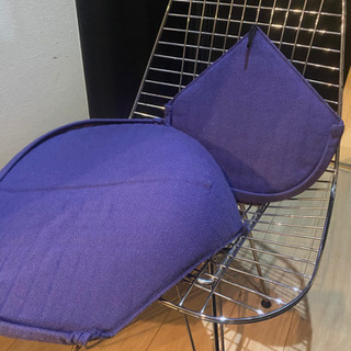 Herman Miller社製　ワイヤーチェア Eames Wire Chair ハーマンミラー ビキニパット付き　定価２０万円シェルチェア vitra