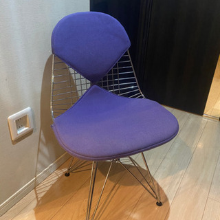 Herman Miller社製　ワイヤーチェア Eames Wire Chair ハーマンミラー ビキニパット付き　定価２０万円シェルチェア vitra