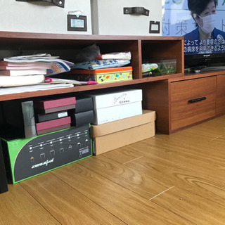 テレビ台　棚