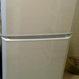 ハイアール　ノンフロン　家庭用冷凍冷蔵庫　106㍑JR-N106E