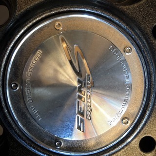 【倉庫整理！値下げします】綺麗なアルミホイル４本セット　17インチ　７Ｊ　114.3　インセット　53　SEIN RACING ザインレーシング　2015年モデル　ペイ支払い出来ます！