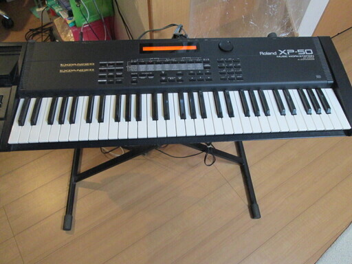 ローランド Roland MUSIC WORKSTATION XP-50 シンセサイザー ケース