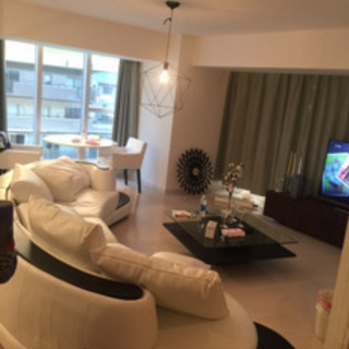 ラグジュアリーソファです🛋