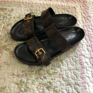 ルイヴィトンのベルトサンダル | clockpub.com