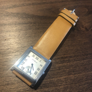 FURLA フルラ 腕時計 本革キャメル色