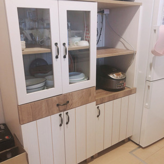 カリーナseries】ガラス扉食器棚+レンジ台 | bdmpiura.com